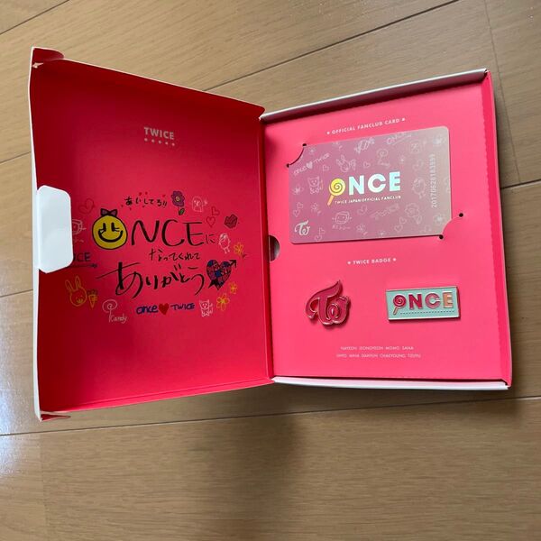 TWICE ワンジャパ 入会特典 ピンバッジ 会員証 ファンクラブ限定