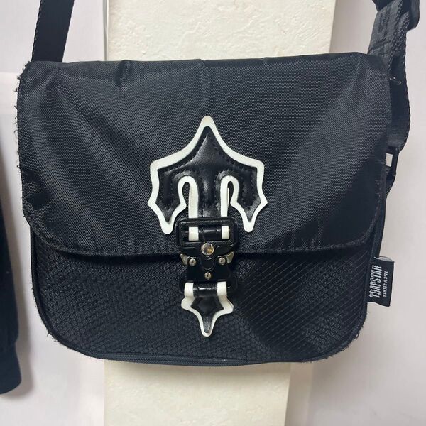 TRAPSTAR ショルダーバッグ ブラック UK US