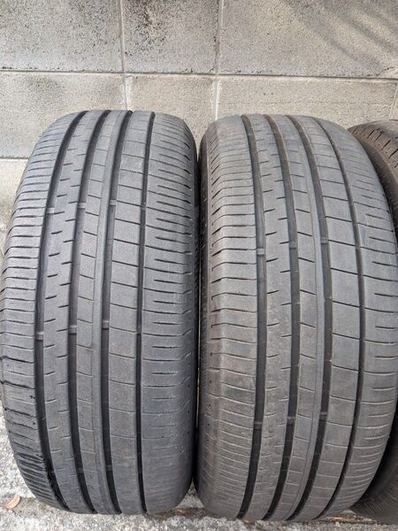 ダンロップ ビューロ VE304 サイレントコア 225/55R18 98V 日本製 2本セット 2023年バリ山 バリ溝 ①