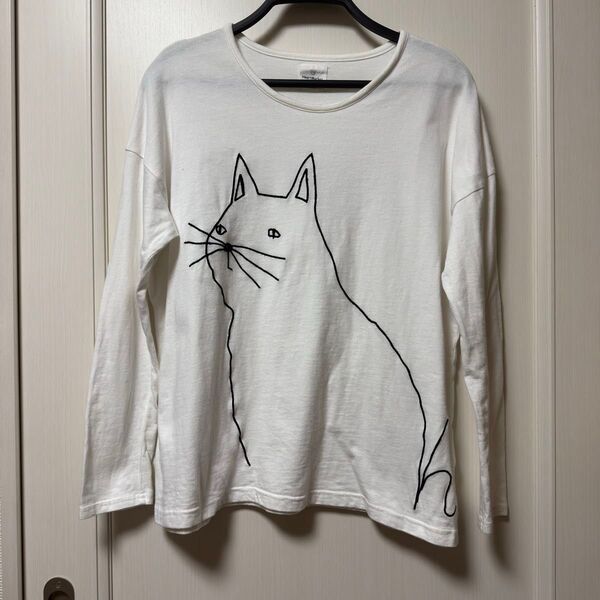 ハートマーケット Heart market 白 長袖 Tシャツ ロンT カットソー 猫 ネコ ねこ 刺繍 綿100% 長袖Tシャツ