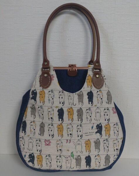 【ハンドメイド】12cmがま口あおりプチバッグ(洗濯ねこ)