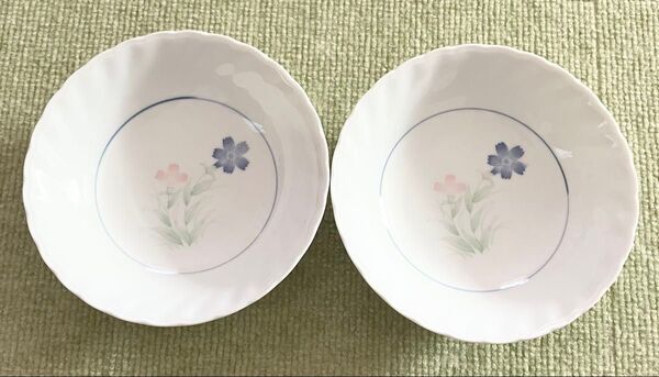 萩窯 白いお皿 2枚セット 花柄 レトロ