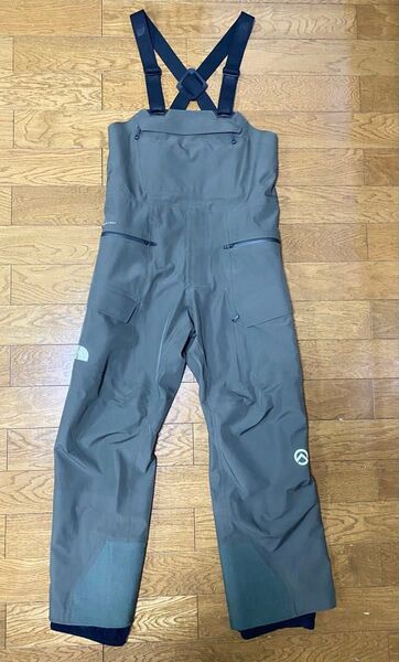 The North Face FUTURELIGHTビブパンツ ビブパンツ ノースフェイス スキー