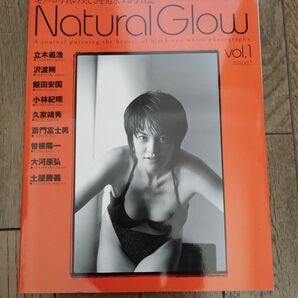 Natural Glow vol.1 issue1 モノクロ写真