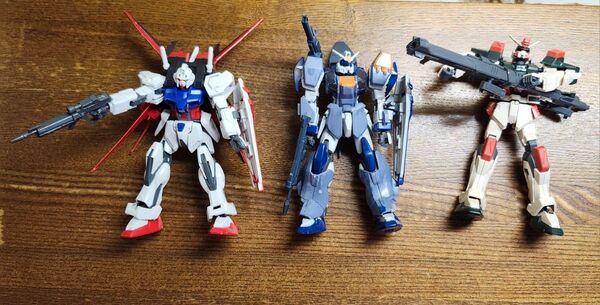 【ジャンク】ガンプラ HG 3体セット エールストライクガンダム、バスターガンダム、デュエルガンダム 1/144