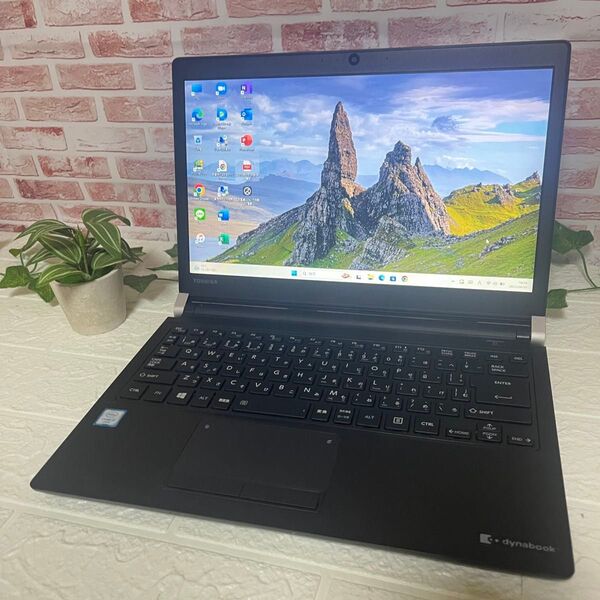 ★美品SSD128GB メモリ8GB★R73/D i5-6200U カメラ Win11 Office認証済み ノートパソコン369