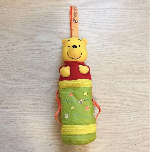 激レア 未使用 ディズニー TOMY プーさんラトル付き 哺乳瓶ケース ペットボトル ベビーカー おもちゃ ぬいぐるみ 値下げ済み