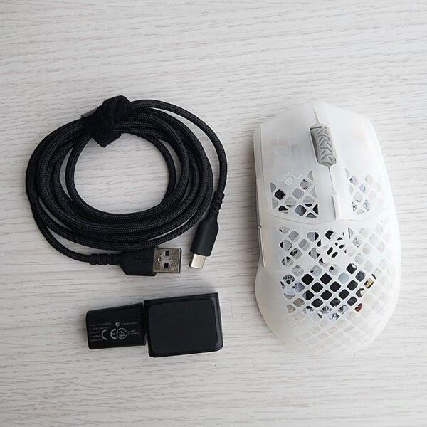 SteelSeries Aerox3 (2022)Wireless Ghost