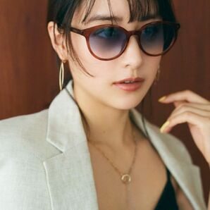 新品未使用 FURLA フルラ サングラス CLASSY on-line モデル山本美月さん着用 746J-06my 正規品