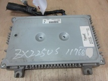 HITACHI　日立　ZX225US　コントローラー　コンピューター　電気　建設機械　建機　ユンボ_画像1