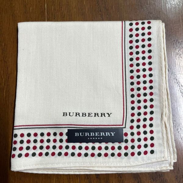 バーバリー Burberry ハンカチ 未使用