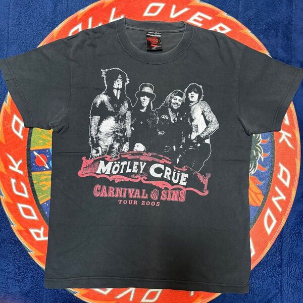 MOTILEY CRUE TOUR Tシャツ サイズM コピーライト2005 バンドTシャツ ブラック 古着 Tシャツ