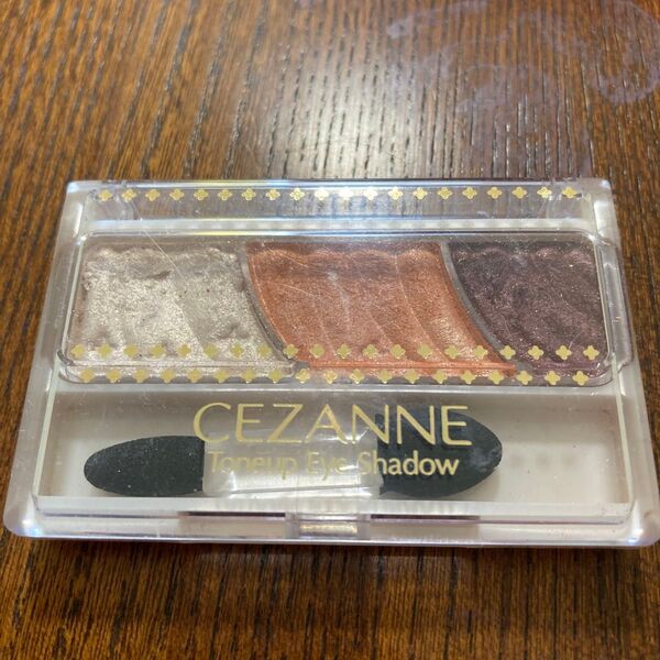 CEZANNE トーンアップアイシャドウ 06 オレンジカシス