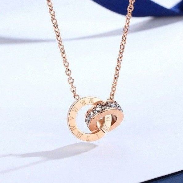 ダブルリング ジルコニア ピンクゴールド ネックレス サージカルステンレスピアス ローマ数字 新品