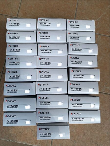 KEYENCE EV-118U