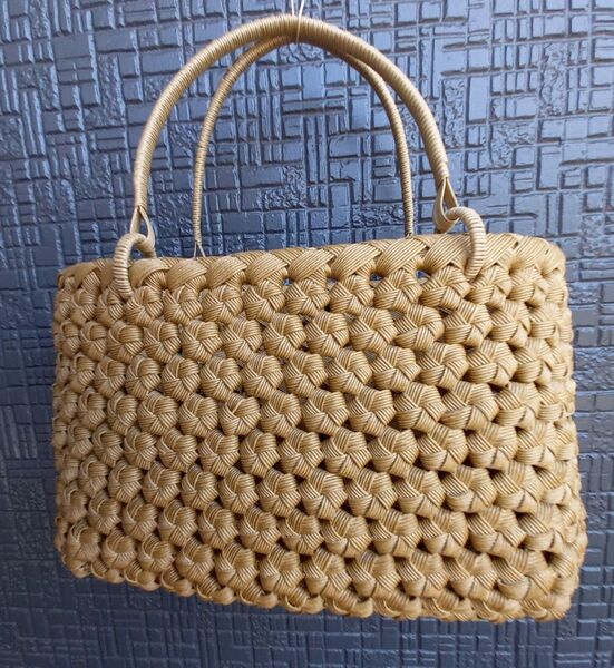 ハンドメイド カゴバッグ 花結び クラフトバンド 生成
