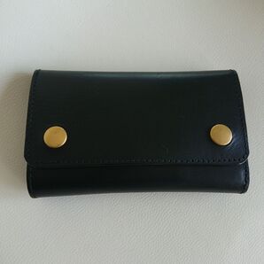 トラッカーウォレット ミドルサイズ ブラックレザー 三つ折り