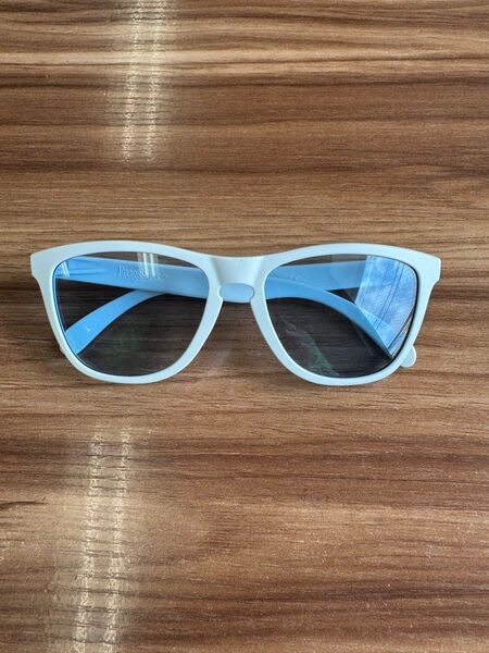 オークリー フロッグスキン Oakley FrogSkins サングラス ブルーレンズ OO9245-17 白 ホワイト