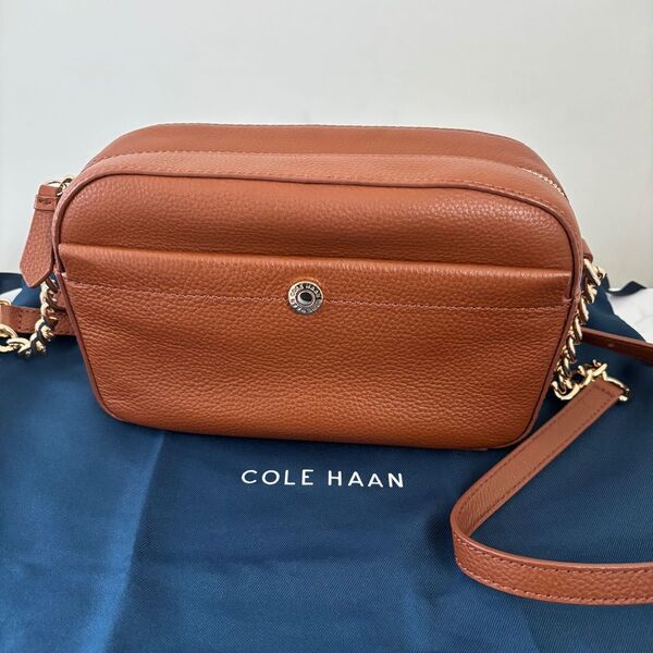 COLE HAAN レザーショルダーバッグ