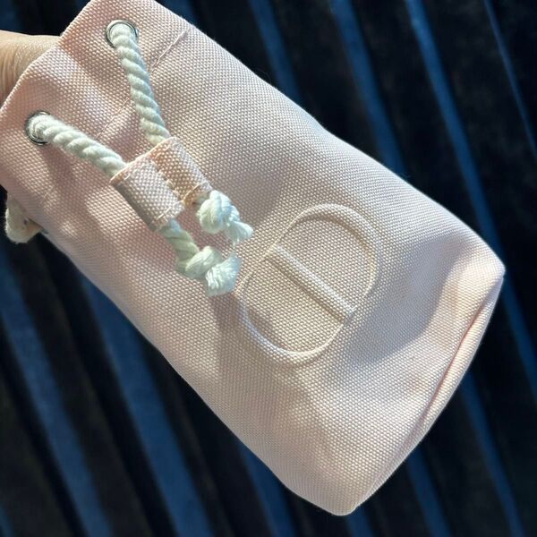 Dior 巾着袋 ピンク ノベルティ 未使用に近い