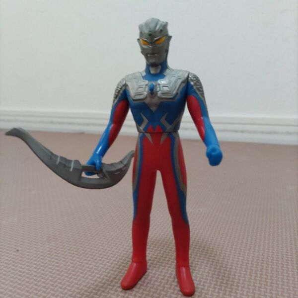 ソフビ ウルトラマンゼロ ゼロツインソードVer. 取り外し可