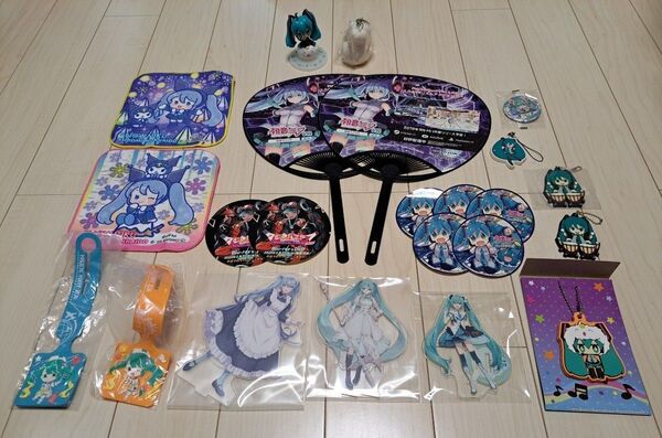 初音ミク マジカルミライ 雪ミク ミクダヨー グッズ 23点 まとめ売り