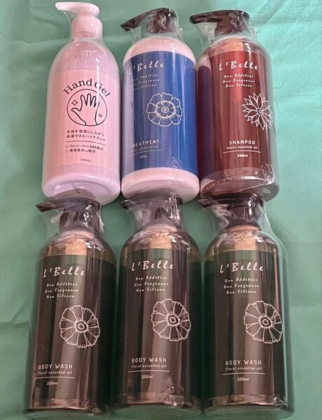 新品 ボタニカルシリーズ(シャンプー① トリートメント① ボディソープ③) ★おまけ(除菌アルコールジェル①& 洗えるマスク2枚)