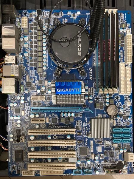 GIGABYTE GA-770TA-UD3 CPU・メモリ付き