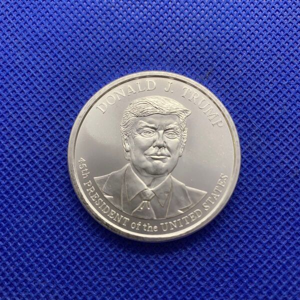 アメリカ トランプ大統領 1オンス銀貨(31.1) 今が旬!FINFSILVER999本物!カプセル付き!