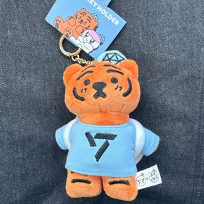SEVENTEEN しまむらコラボ BONGBONGEE MUZIK TIGER リールキーリング ムジークタイガー ver.