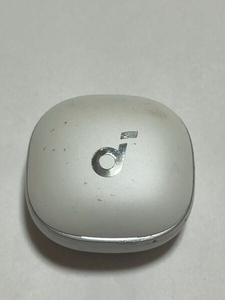 Soundcore liberty4 充電ケースのみ