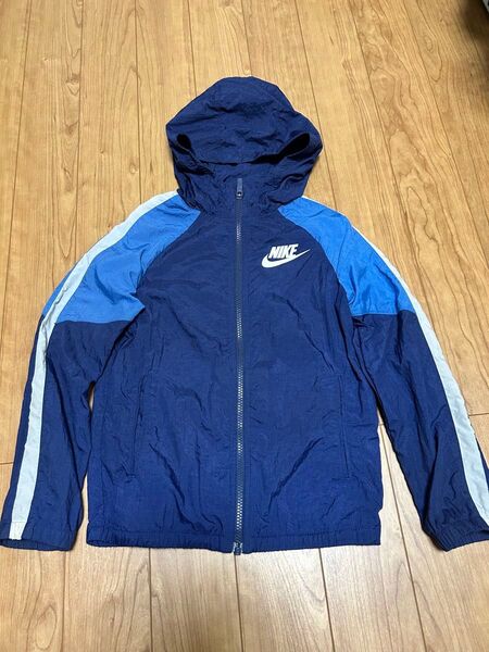 ナイキ NIKE ナイロンジャケット ウインド 140cm
