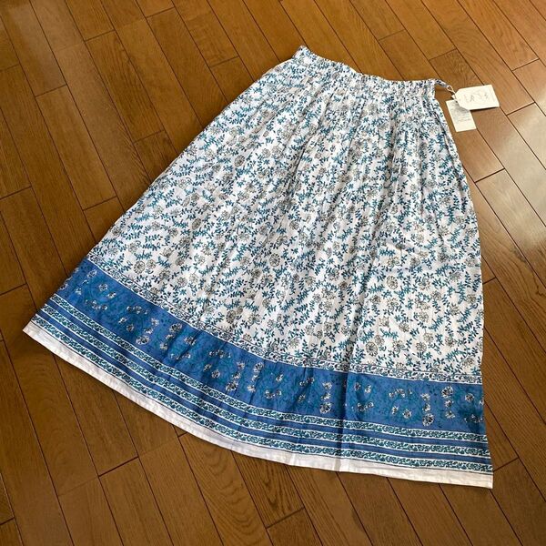 新品 CA ME PLAIT ブルー フラワープリント マキシ丈フレアスカートL