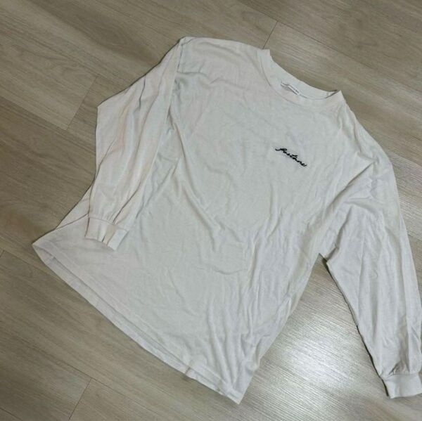 イーハイフンワールドギャラリー 長袖Tシャツ フリーサイズ