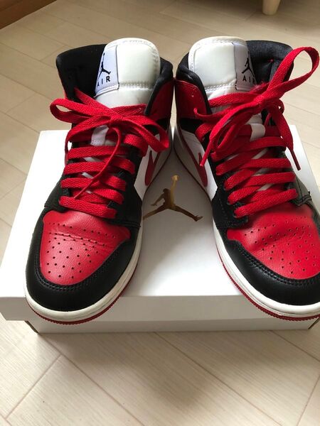 NIKE エアジョーダン1 MID 23.5cm ブラックxジムレッド