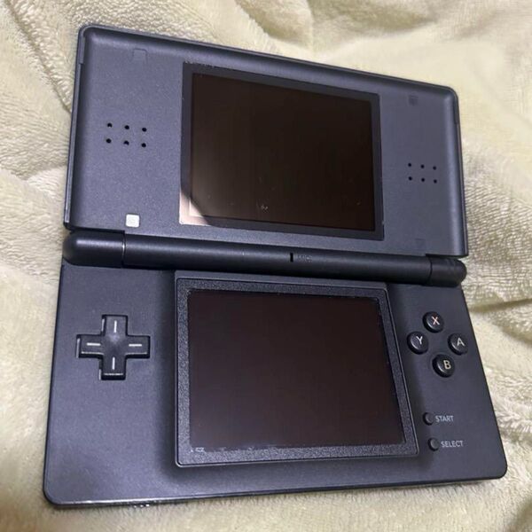 Nintendo DS Lite ブラック(タッチペン付)