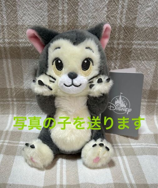 新品未使用 フィガロ 猫の日2024 ぬいぐるみ プラッシュキーチェーン*ディズニーストア ピノキオ Disney CAT