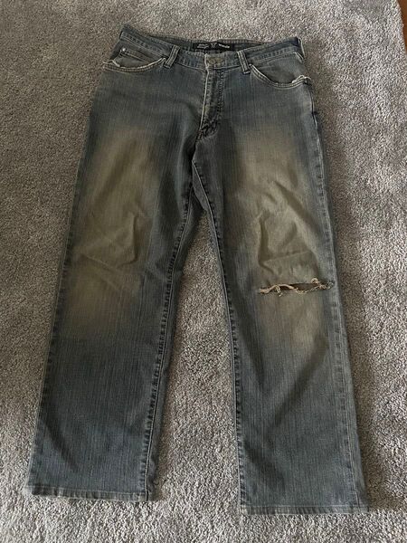 wrangler デニムパンツ ワイド32