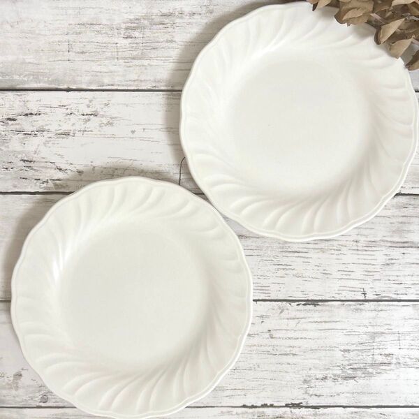 新品 ホワイトリム プレート 20cm / フラワー リムプレート レース 洋食器 イギリス ヨーロッパ 洋風