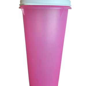 Tupperware Sライン 1.1l ピンク 未使用