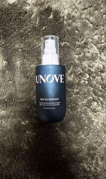 UNOVEヘアオイル
