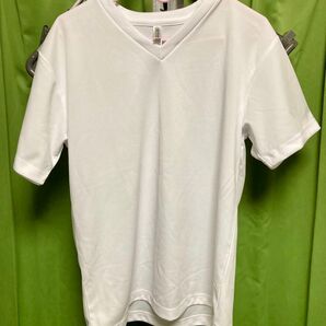 glimmer ACTIVE WEAR VネックMサイズ 二枚セット