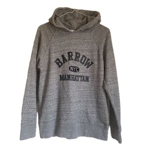 ローリーズファーム BARROW NYC MANHATTAN カレッジロゴ パーカー