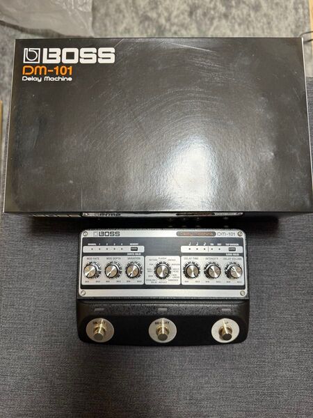 BOSS DM-101 アナログディレイ