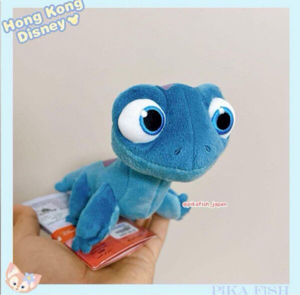 【即発送☆正規品】サラマンダー 肩のせぬいぐるみ 香港ディズニー