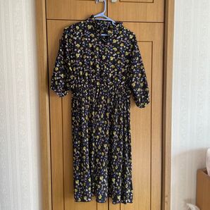 ワンピース 花柄 ネイビー