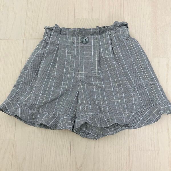 アーヴェヴェ a.v.v チェック柄フリルハーフパンツ ズボン 110 子供服 キュロットパンツ