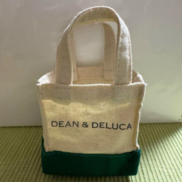 DEAN&DELUCA 公式ミニトートバッグ スクエア2色グリーン 新品・未使用