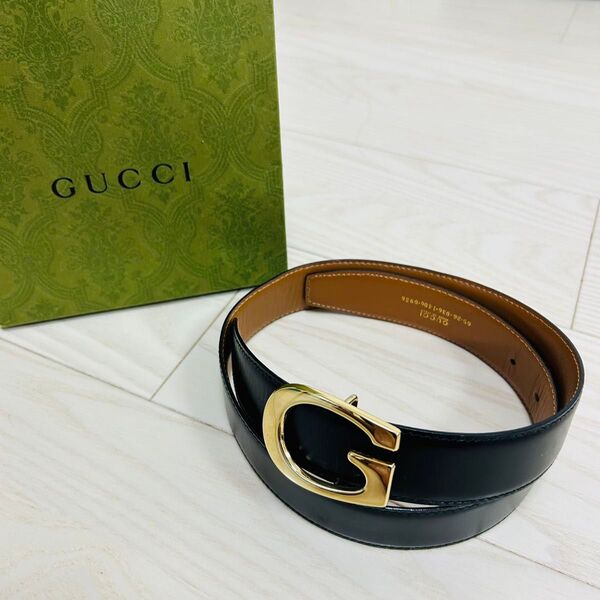 【美品】GUCCI (グッチ) ベルト レザー Gバックル ブラック