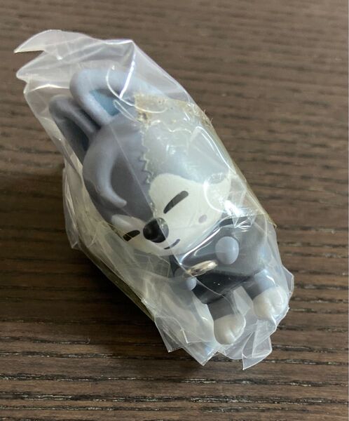 SKZOO つまんでつなげてますこっとでらっくす! ウルフチャン ポールチェーン仕様